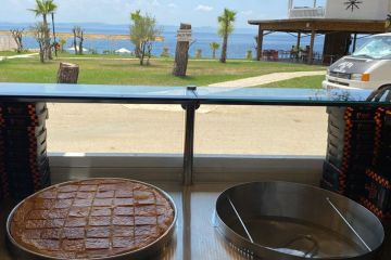 restaurant-take-out-container-98524_3.jpg