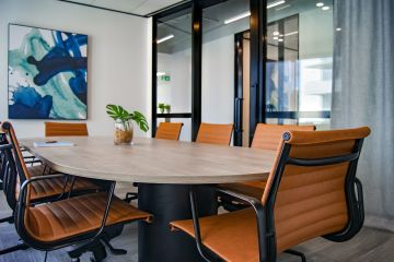 what-are-commercial-buildings-59301_2.jpg