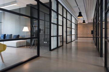 what-are-commercial-buildings-59301_4.jpg