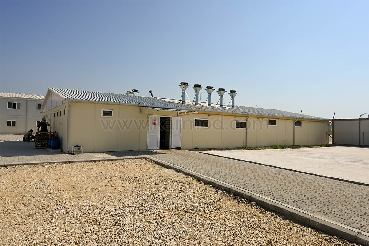 321 m² Modular Cafeterias and Dining Halls
