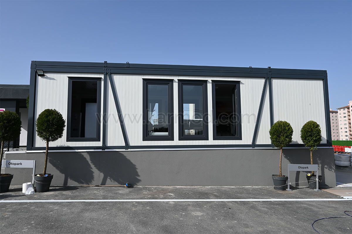 Container Restaurants 114 m²