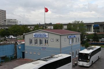 Istanbul Bus Station Captain's Mansion