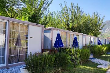 container-boutique-hotel-13933_9.jpg