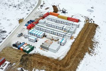 gold-mine-construction-site-45660.jpg