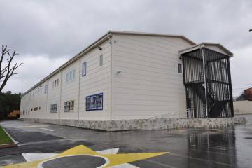 steel-school-building-64373_14.jpg