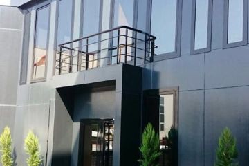 factory-management-and-sales-office-building-77735_7.jpg