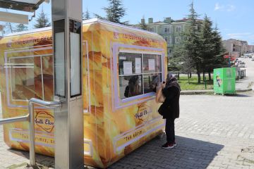 edirne-public-bread-kiosks-14613_5.jpg
