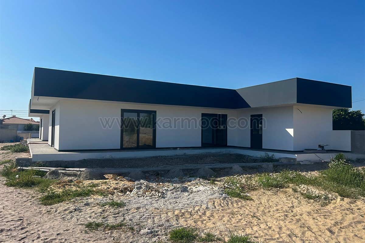 A New Steel House in Portugal with Riverwood Quality!