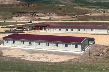 special-container-dormitory-project-for-farm-staff-16514.jpg