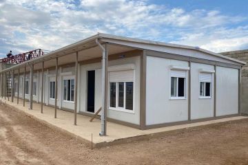 container-construction-sites-in-zanzibar-23543_7.jpg