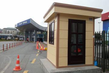 ido-ticket-office-cabins-89958_1.jpg